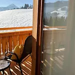 Apartman With Mountain Views Leogang