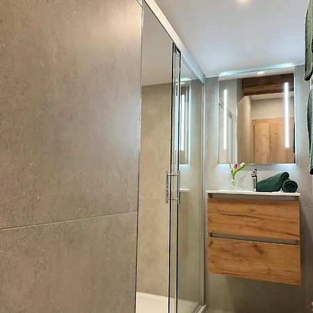 Apartment With Mountain Views Leogang