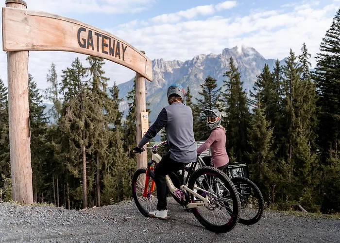 With Mountain Views Διαμέρισμα *